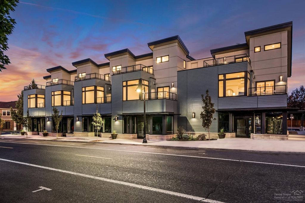Exterior view of the fremont row apartments